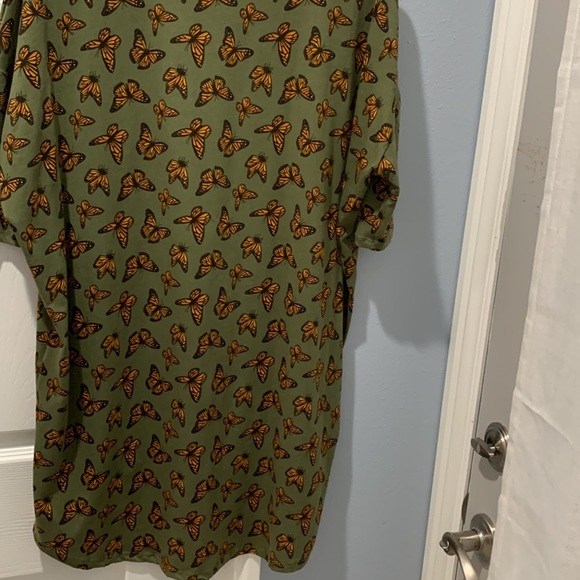 LuLaRoe Irma size M - Picture 5 of 7